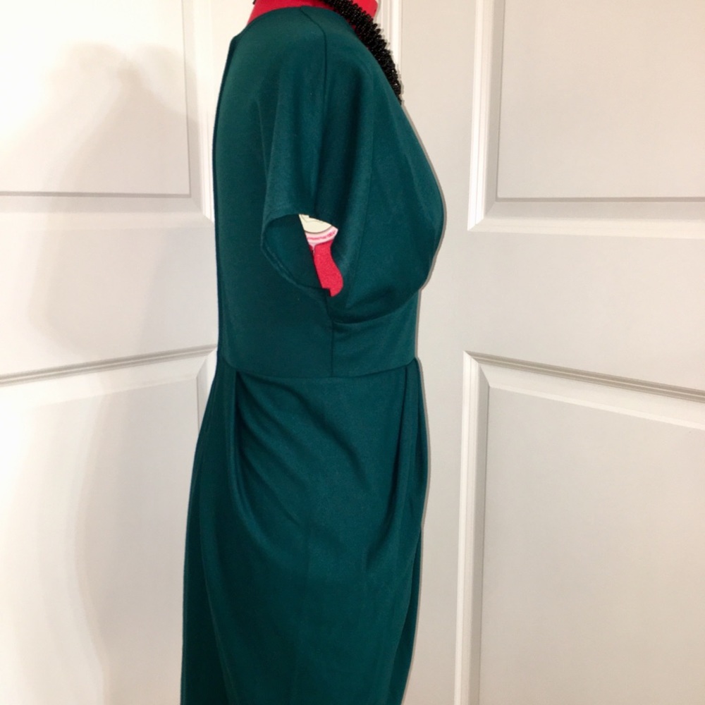 Gathered Empire Waist Dress • M - Picture 2 of 7